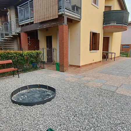 Claniland Lägenhet Castelnuovo del Garda